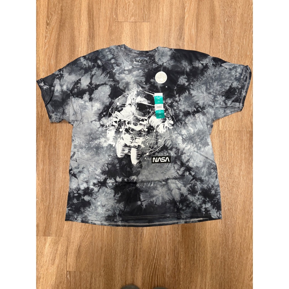 NASA Astronaut Graphic Tie Dye T-Shirt Mens XL Grey Black Space Tee NWT